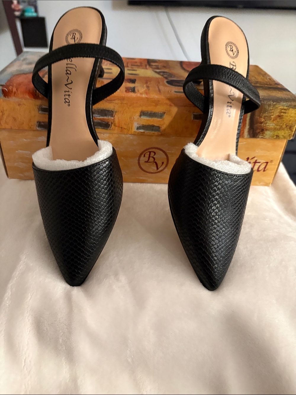 Bella Vita Black Pointed Slip-On Mules with Mid Strap